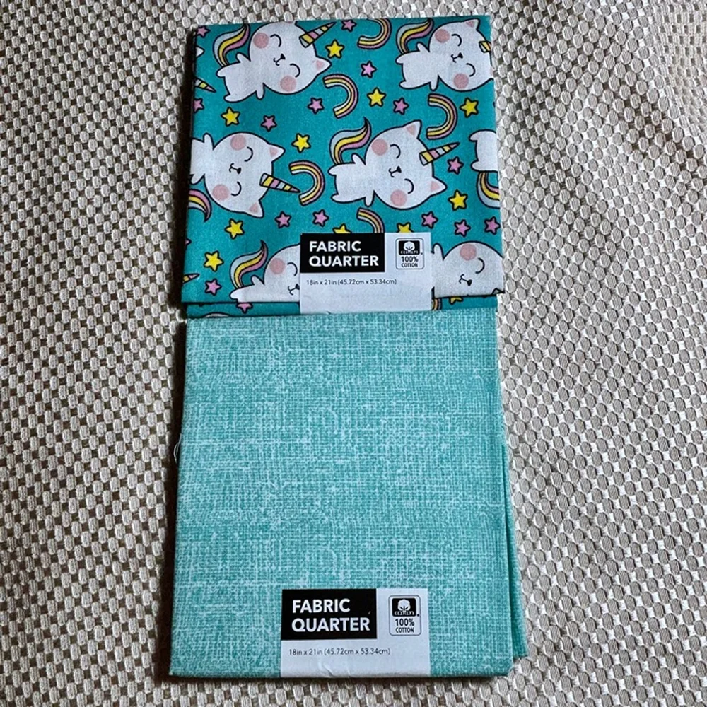 Fabric Quarter Bundle – 6 Pack, 100% Cotton, Assorted Prints (15.75 Sq Feet)